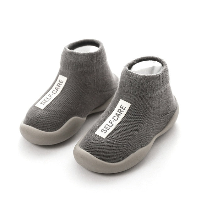 Premières chaussures pour bébé